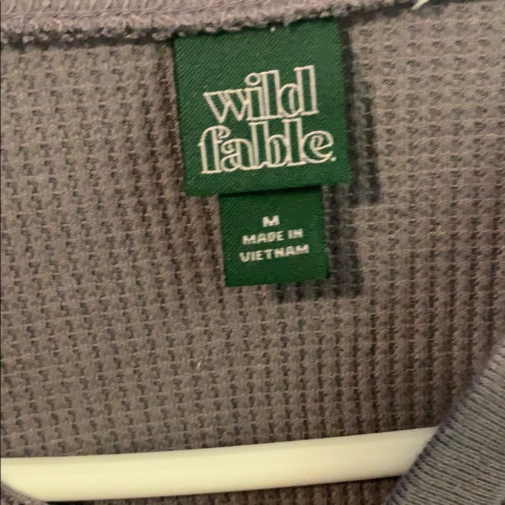 Shirt - Picture 2 of 3